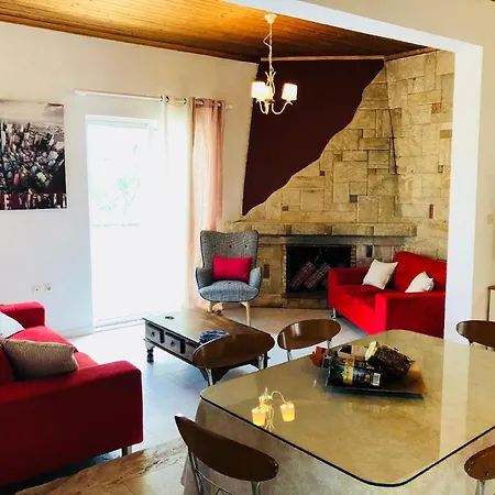 Mit Privatpool Fuer 6 Personen Ca 105 M In Faliraki, Aegaeis Rhodos * Faliraki